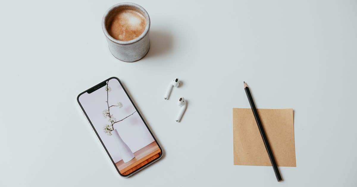 Digital Minimalism Shopping: Buy with Intention, Not Impulse