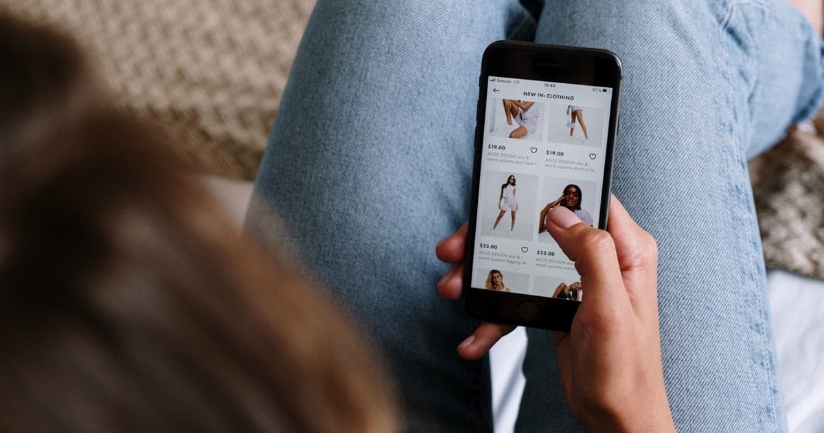 How Much Time Do Australians Spend Shopping Online? (2025 Data)